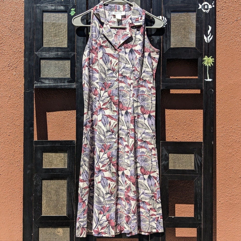 Vintage Spring Summer floral dress tie Waist on the back by Selene Sport